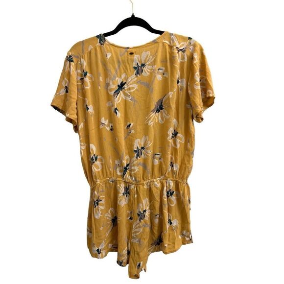 O'Neil Mustard yellow Romper size L - Picture 2 of 8